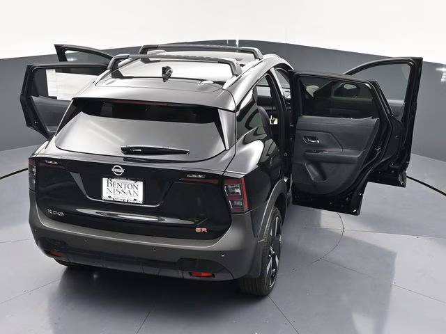 2026 Super Black Nissan Kicks SR FWD SUV