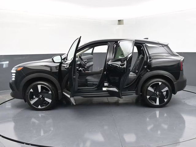 2026 Super Black Nissan Kicks SR FWD SUV