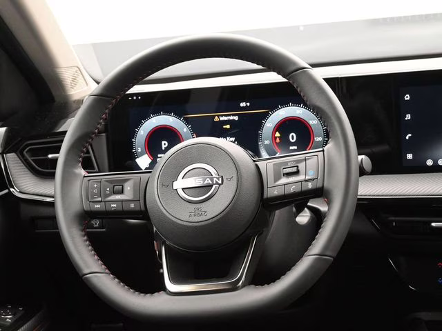 2026 Super Black Nissan Kicks SR FWD SUV