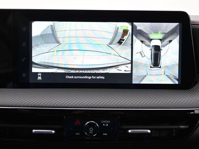 2026 Super Black Nissan Kicks SR FWD SUV