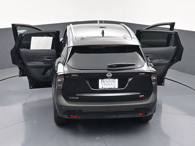 2026 Super Black Nissan Kicks SR FWD SUV