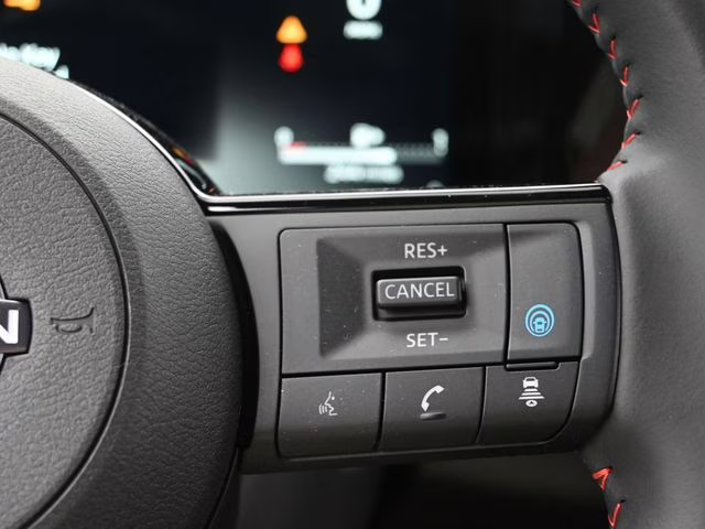 2026 Super Black Nissan Kicks SR FWD SUV