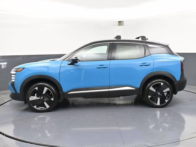 2026 Arctic Ice Blue/Black Nissan Kicks SR FWD SUV