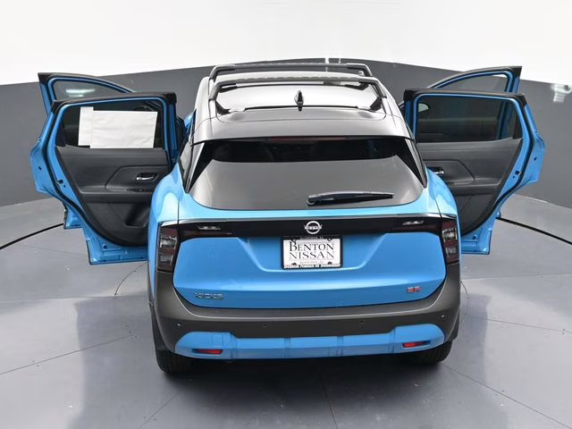 2026 Arctic Ice Blue/Black Nissan Kicks SR FWD SUV