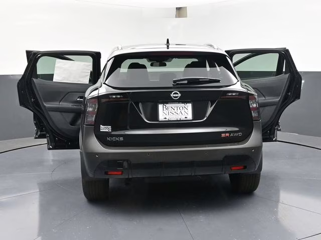 2026 Super Black Nissan Kicks SR AWD SUV