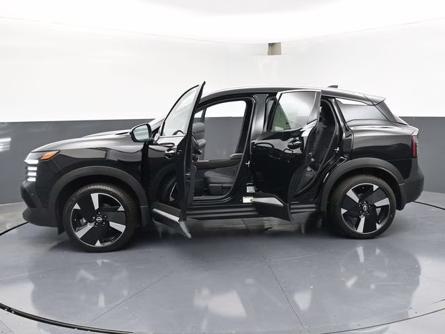 2026 Super Black Nissan Kicks SR AWD SUV