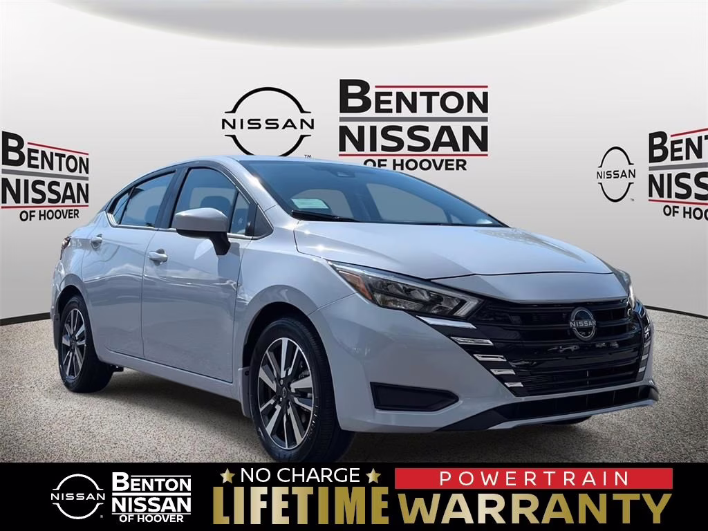 2025 Gray Sky Pearl Nissan Versa 1.6 SV FWD Sedan
