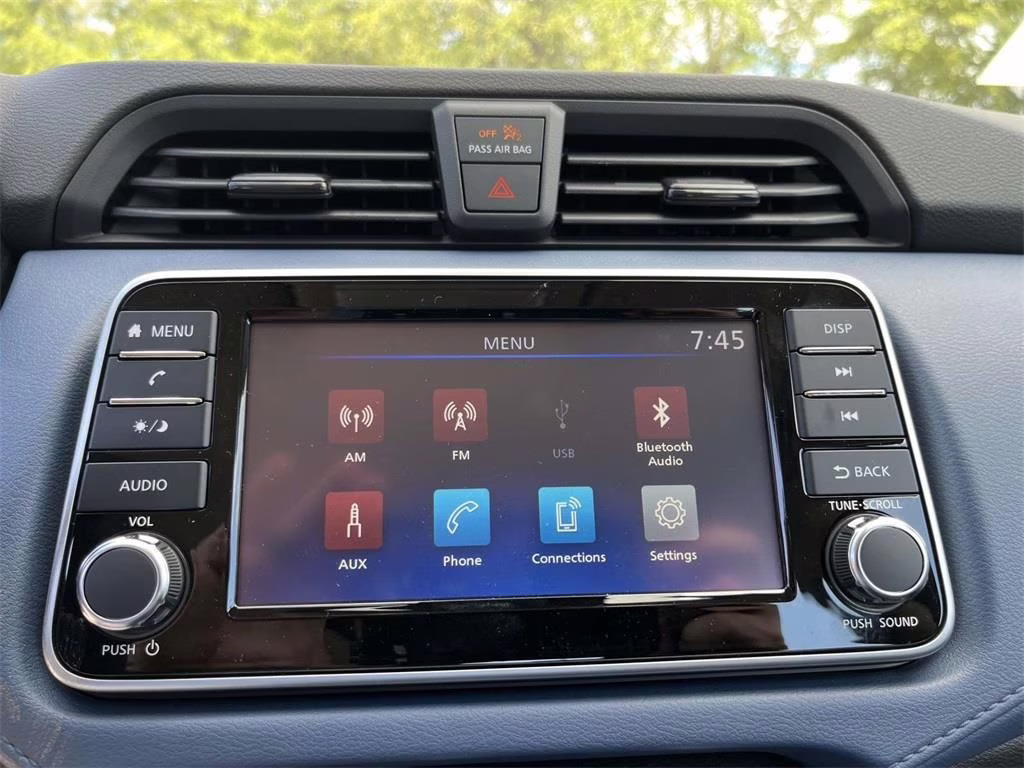 2025 Gray Sky Pearl Nissan Versa 1.6 SV FWD Sedan