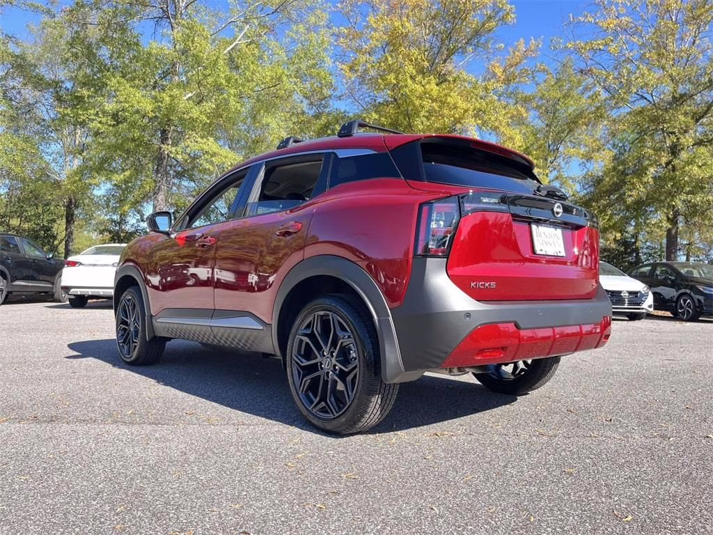 2026 Scarlet Ember Tintcoat Nissan Kicks SR FWD SUV