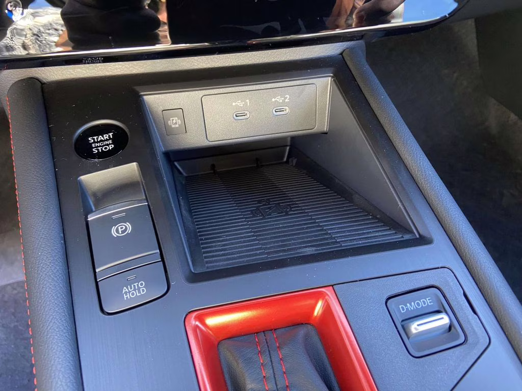 2026 Scarlet Ember Tintcoat Nissan Kicks SR FWD SUV