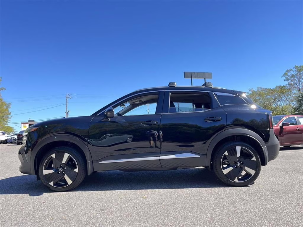 2026 Super Black Nissan Kicks SR AWD SUV