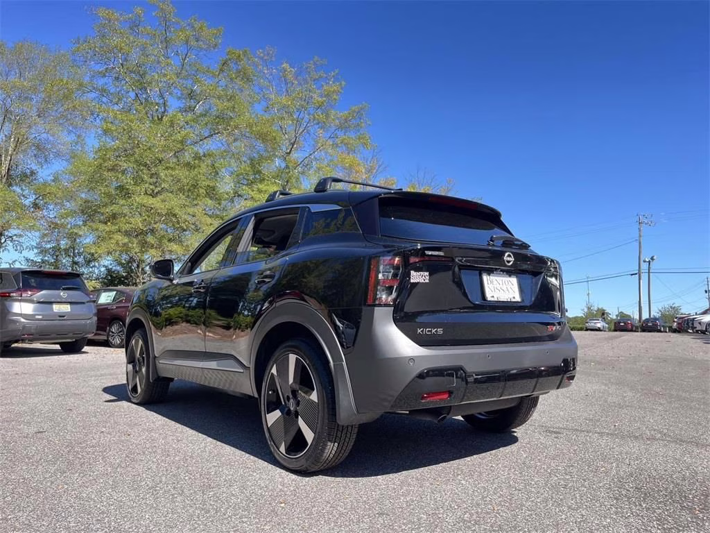 2026 Super Black Nissan Kicks SR AWD SUV