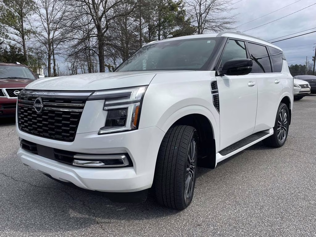 2025 Everest White Pearl Tricoat Nissan Armada Platinum Reserve RWD SUV
