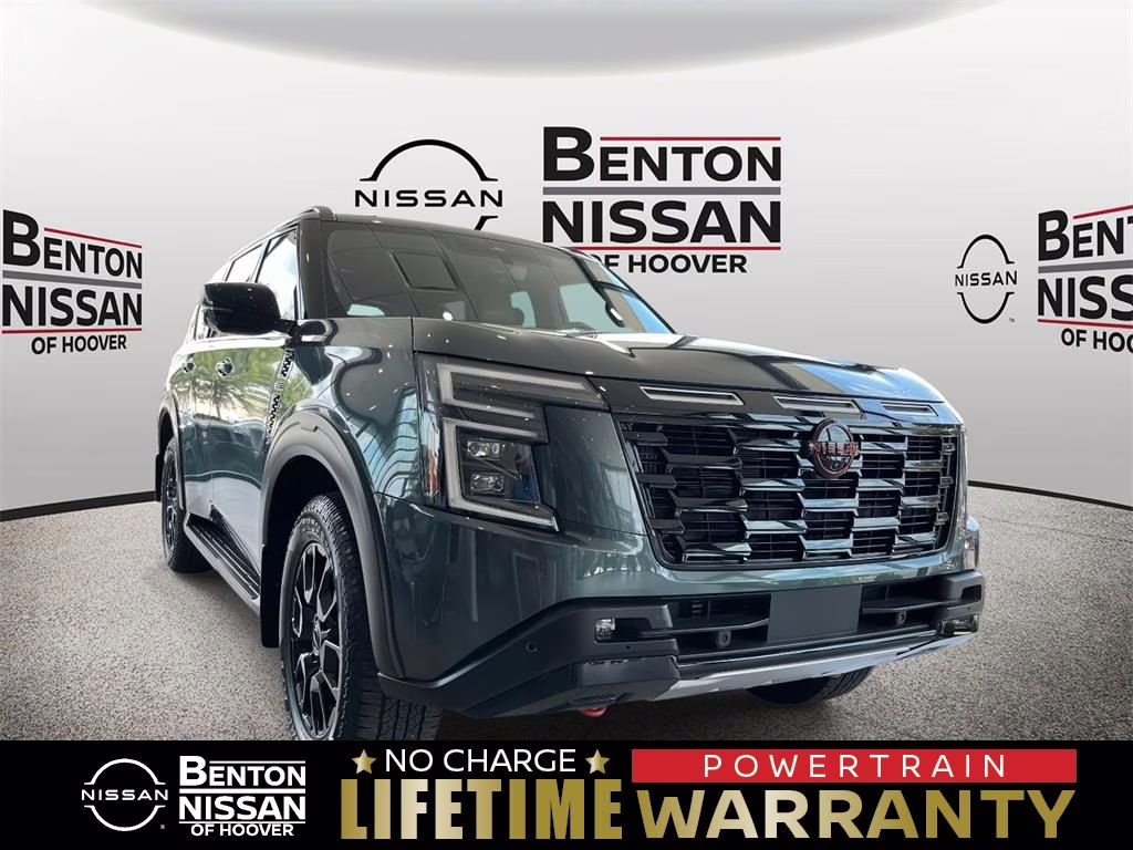 2025 Alpine Metallic/Super Black Nissan Armada PRO-4X 4X4 SUV