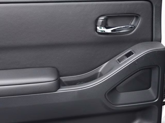 2026 Glacier White Nissan Frontier SV 4X4 Truck