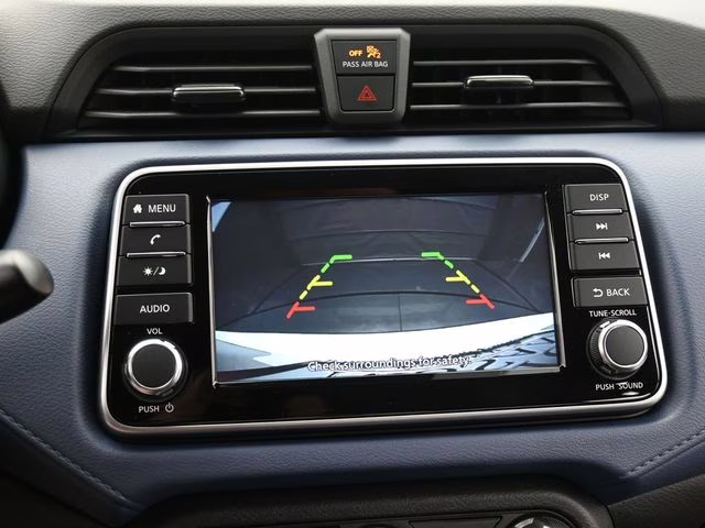 2025 Aspen White Tricoat Nissan Versa 1.6 SV FWD Sedan