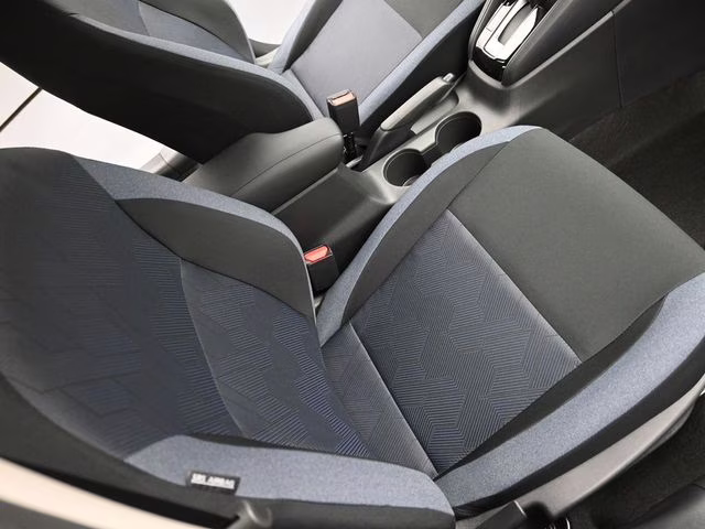 2025 Aspen White Tricoat Nissan Versa 1.6 SV FWD Sedan