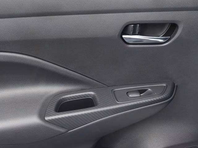 2025 Aspen White Tricoat Nissan Versa 1.6 SV FWD Sedan