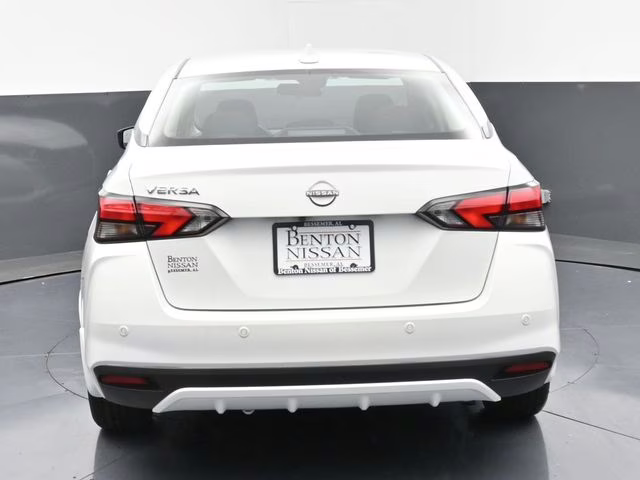 2025 Aspen White Tricoat Nissan Versa 1.6 SV FWD Sedan