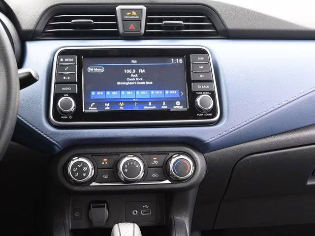 2025 Gray Sky Pearl Nissan Versa 1.6 SV FWD Sedan