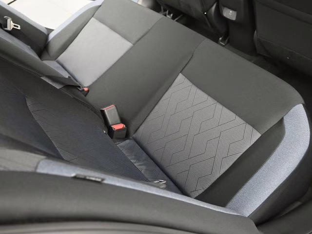 2025 Gray Sky Pearl Nissan Versa 1.6 SV FWD Sedan