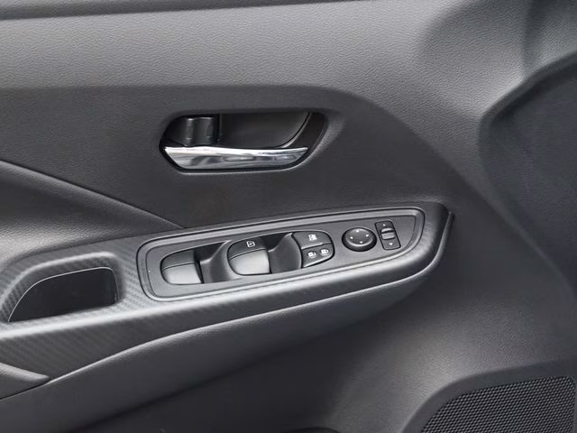 2025 Gray Sky Pearl Nissan Versa 1.6 SV FWD Sedan