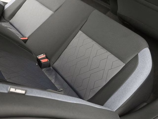 2025 Gray Sky Pearl Nissan Versa 1.6 SV FWD Sedan