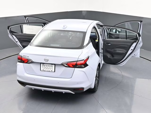 2025 Gray Sky Pearl Nissan Versa 1.6 SV FWD Sedan