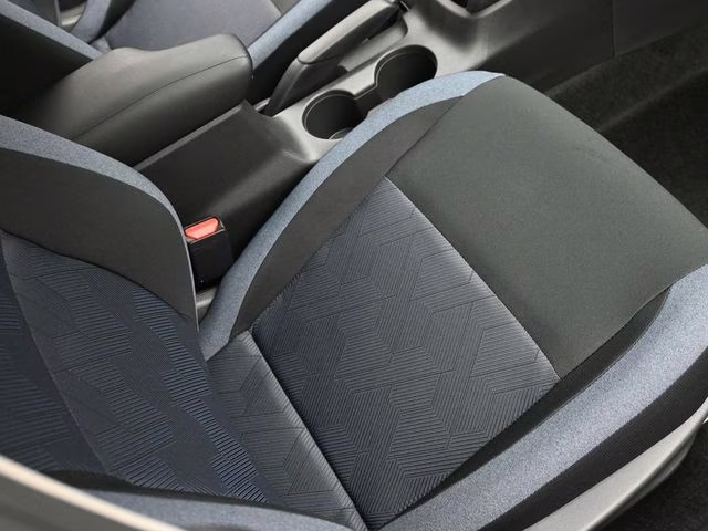 2025 Gray Sky Pearl Nissan Versa 1.6 SV FWD Sedan