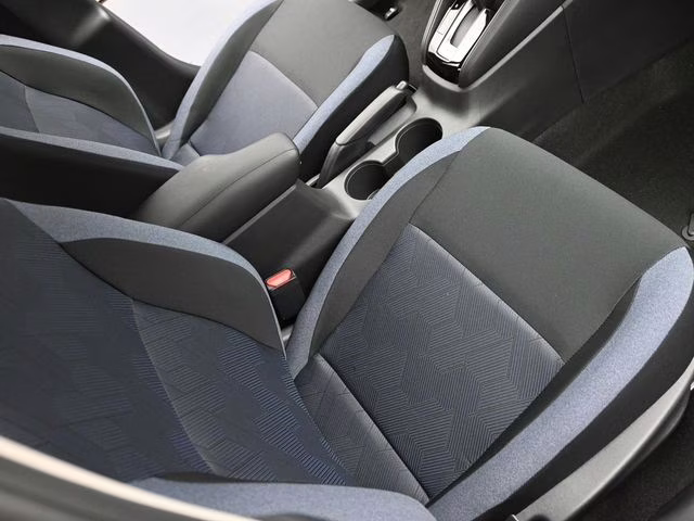 2025 Aspen White Tricoat Nissan Versa 1.6 SV FWD Sedan