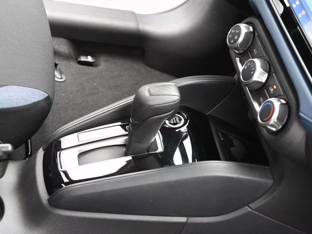 2025 Aspen White Tricoat Nissan Versa 1.6 SV FWD Sedan