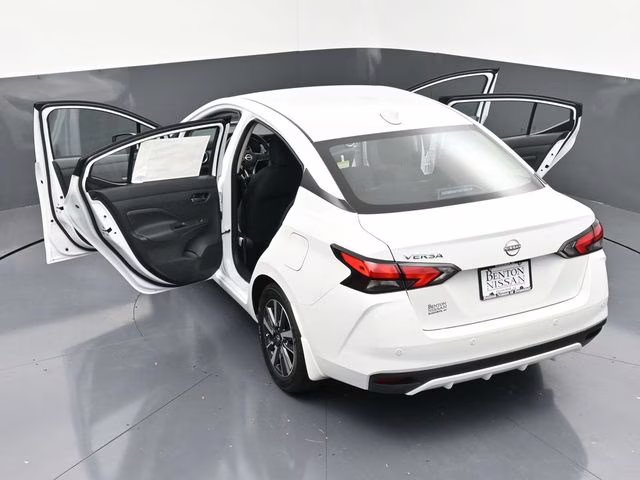 2025 Aspen White Tricoat Nissan Versa 1.6 SV FWD Sedan
