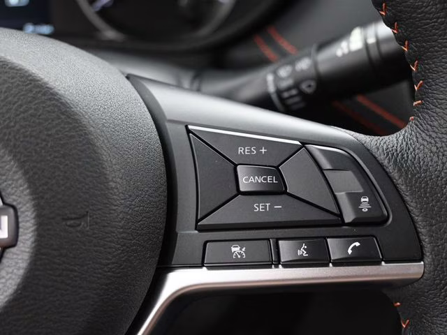 2025 Gray Sky Pearl Nissan Versa 1.6 SR FWD Sedan