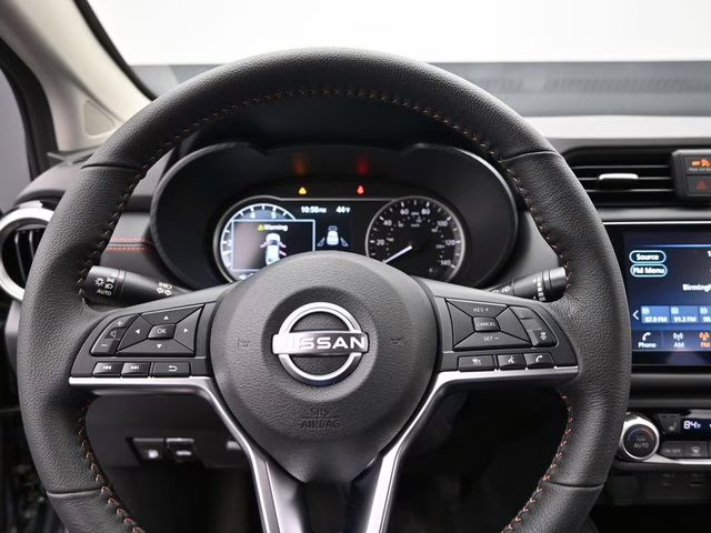 2025 Gun Metallic Nissan Versa 1.6 SR FWD Sedan