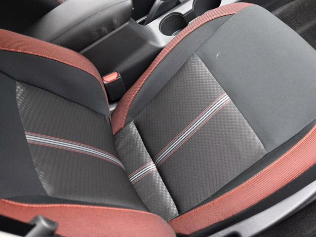 2025 Gun Metallic Nissan Versa 1.6 SR FWD Sedan