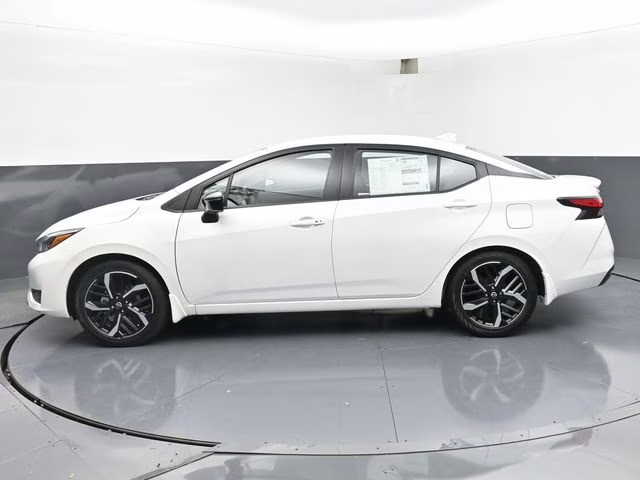 2025 Aspen White Tricoat Nissan Versa 1.6 SR FWD Sedan