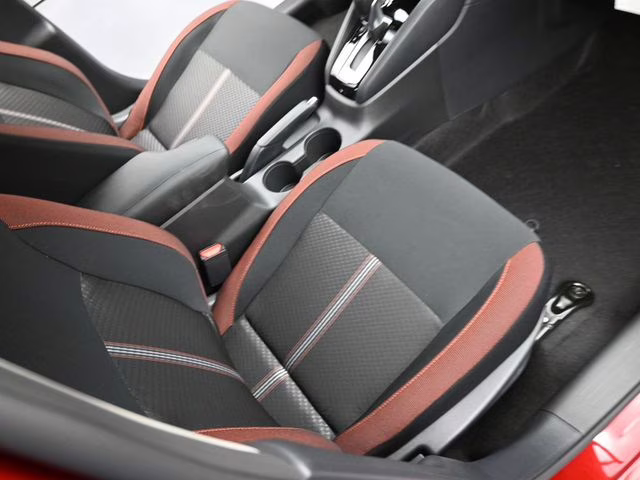 2025 Scarlet Ember Tintcoat Nissan Versa 1.6 SR FWD Sedan