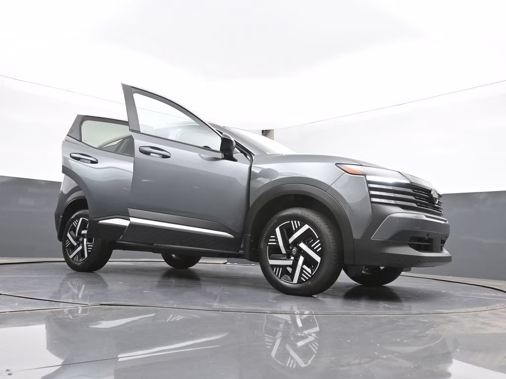 2026 Gun Metallic Nissan Kicks SV FWD SUV