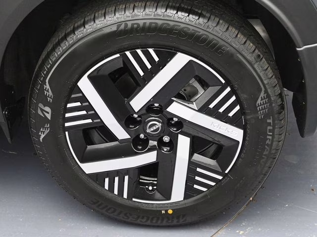 2026 Gun Metallic Nissan Kicks SV FWD SUV