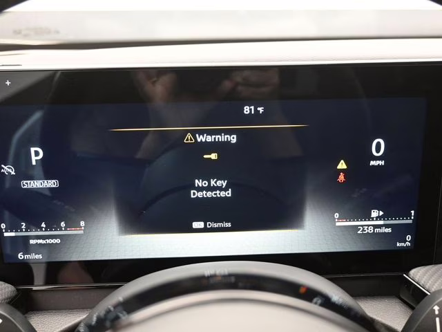 2026 Aspen White Tricoat Nissan Kicks SR FWD SUV