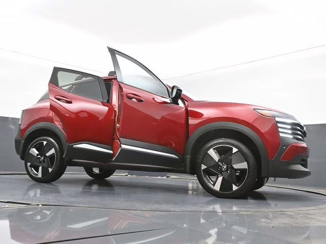 2026 Scarlet Ember Tintcoat Nissan Kicks SR FWD SUV