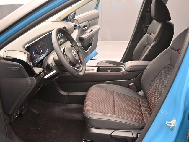 2026 Arctic Ice Blue/Black Nissan Kicks SR FWD SUV