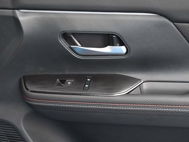 2026 Arctic Ice Blue/Black Nissan Kicks SR FWD SUV