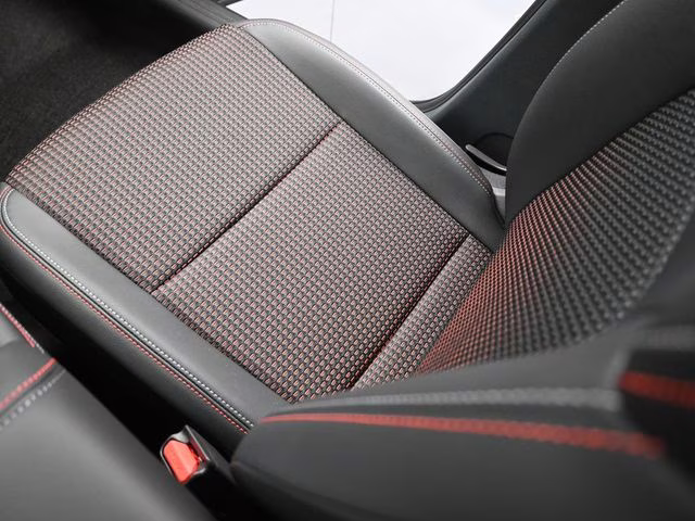 2026 Gun Metallic/Super Black Nissan Kicks SR FWD SUV