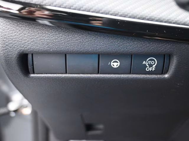 2026 Gun Metallic/Super Black Nissan Kicks SR FWD SUV