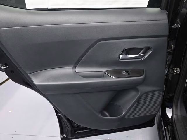 2026 Super Black Nissan Kicks SR FWD SUV