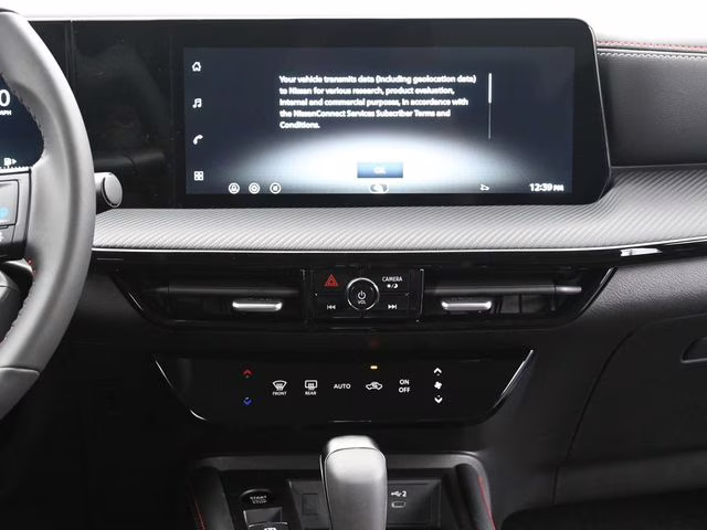 2026 Arctic Ice Blue/Black Nissan Kicks SR FWD SUV