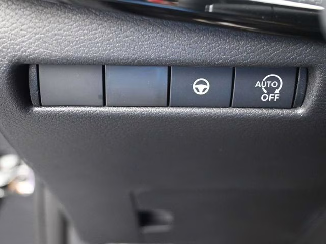 2026 Super Black Nissan Kicks SR FWD SUV