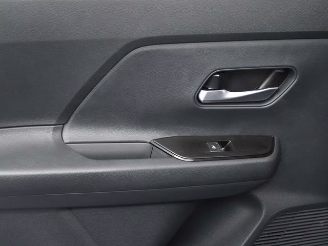 2026 Super Black Nissan Kicks SR FWD SUV