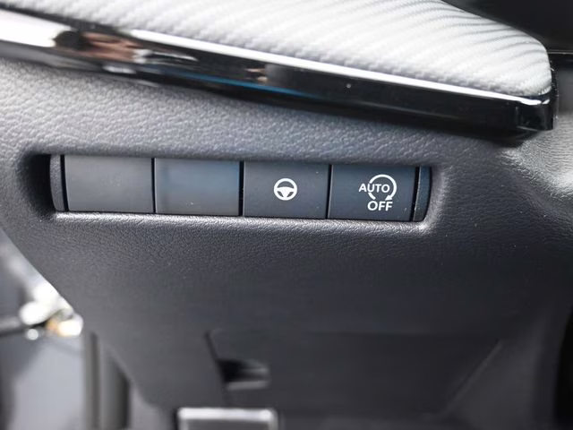 2026 Gun Metallic/Scarlet Ember Tintcoat Nissan Kicks SR FWD SUV